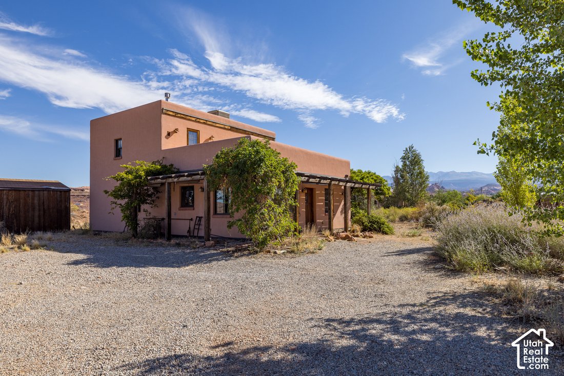 House in Moab, Utah, United States 1 - 18942889