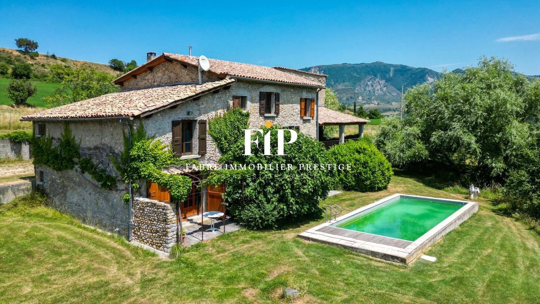 Domaine à Les Dourbes, Digne-les-Bains, France 1 - 18923242