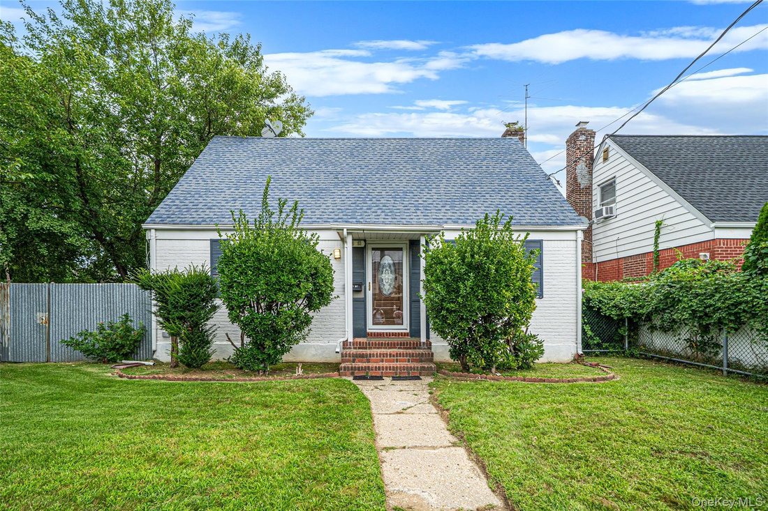 House in New York, New York, United States 1 - 18939499