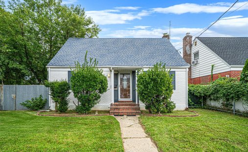 House in New York, New York, United States 1