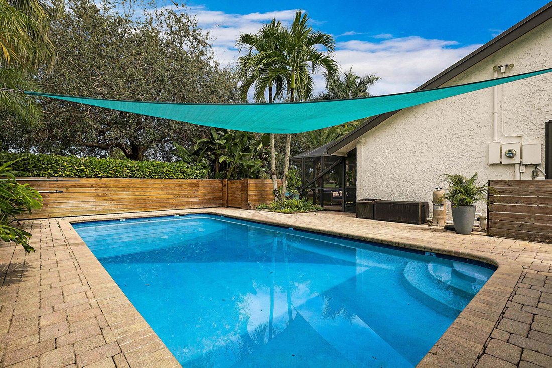 House in Davie, Florida, United States 3 - 18942638