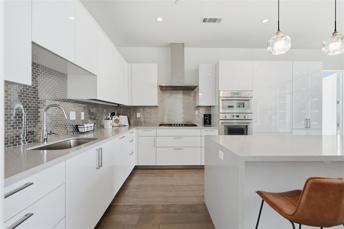 Condo in Houston, Texas, United States 2 - 18943509