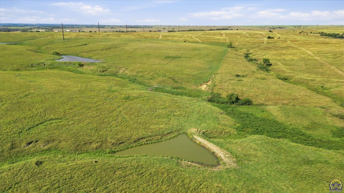 Land in Maple Hill, Kansas, United States 4 - 18942819