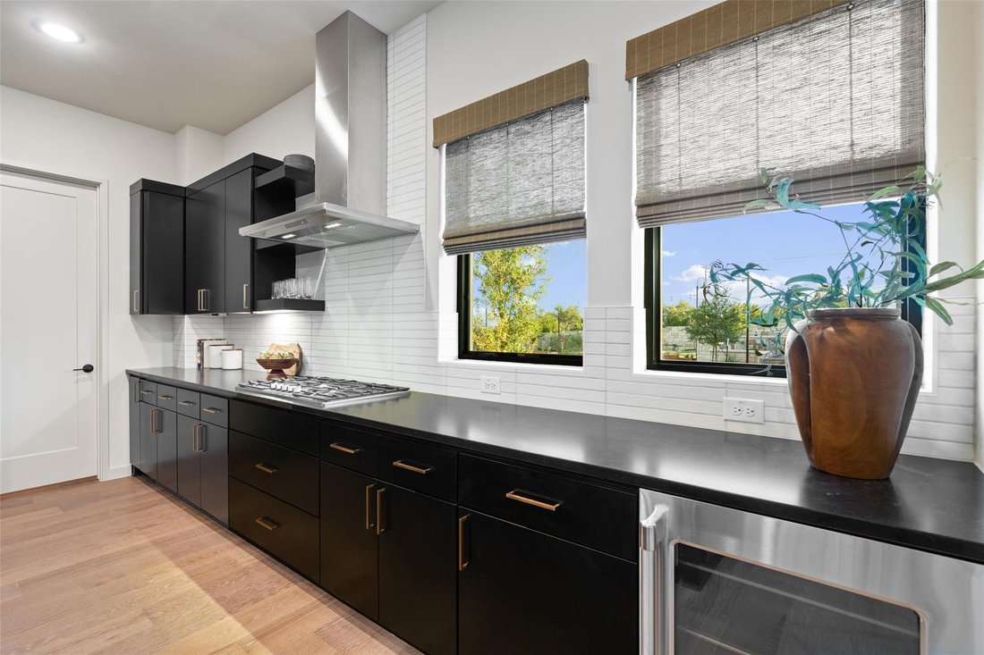 Condo in Austin, Texas, United States 3 - 18939547