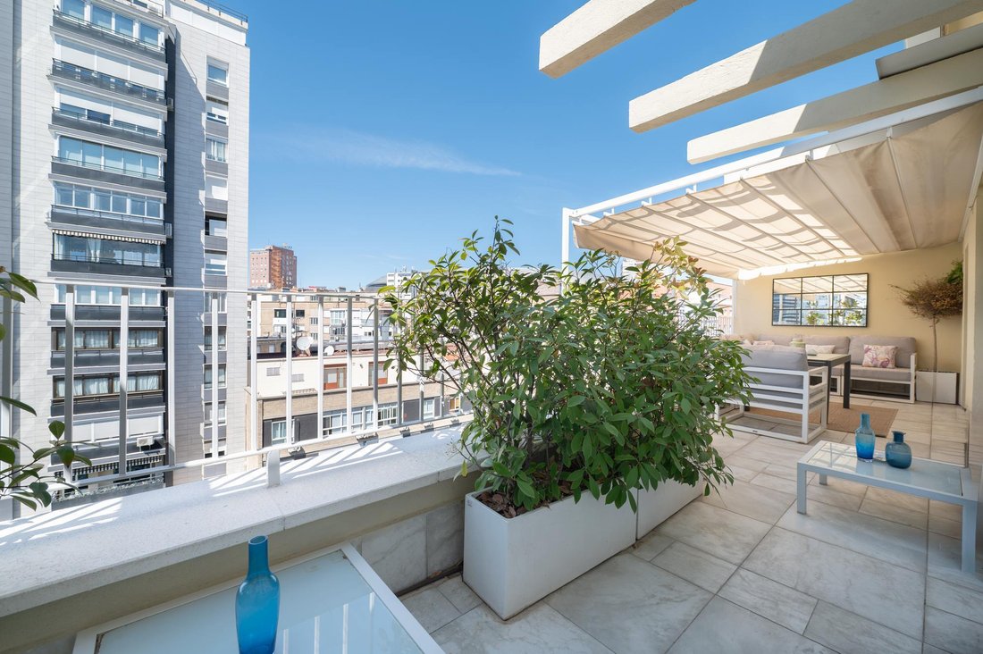 Penthouse in Chamartín, Madrid, Spain 5 - 18939769