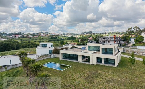 House in Vilela, Porto District, Portugal 1