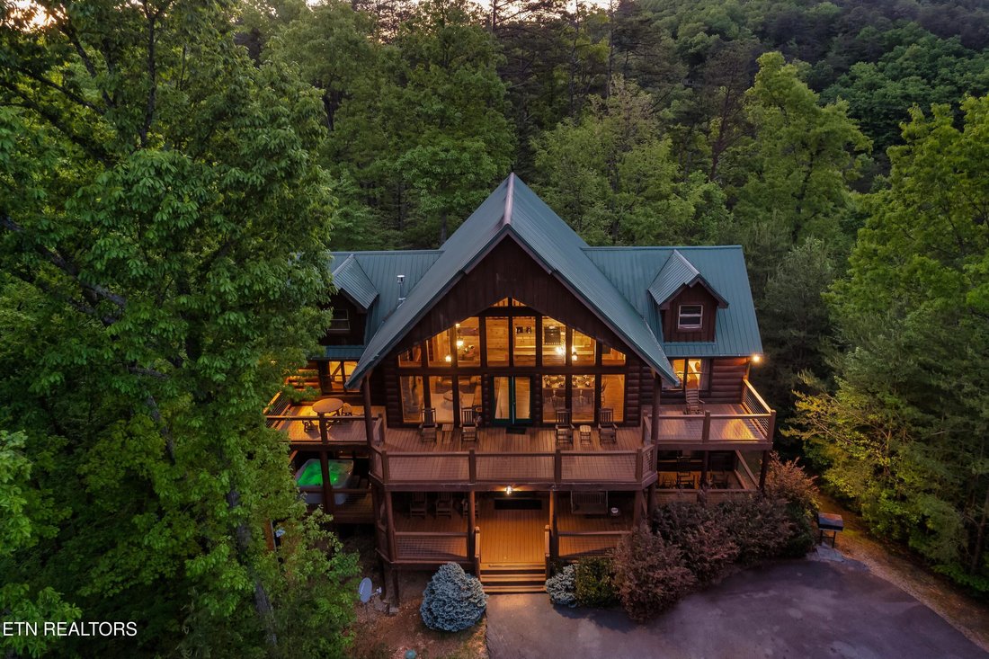 House in Sevierville, Tennessee, United States 4 - 18942881