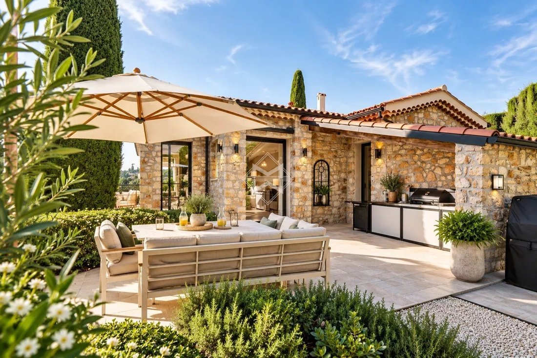 House in Mougins, Provence-Alpes-Côte d'Azur, France 4 - 18940112