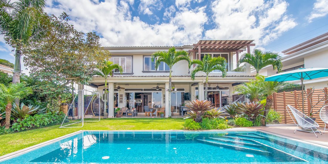 Condo in San Rafael de Escazú, San José Province, Costa Rica 1 - 18941765