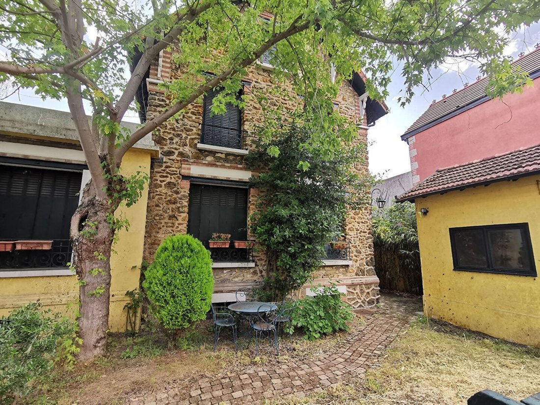 House in L'Union, Sartrouville, France 1 - 18940305