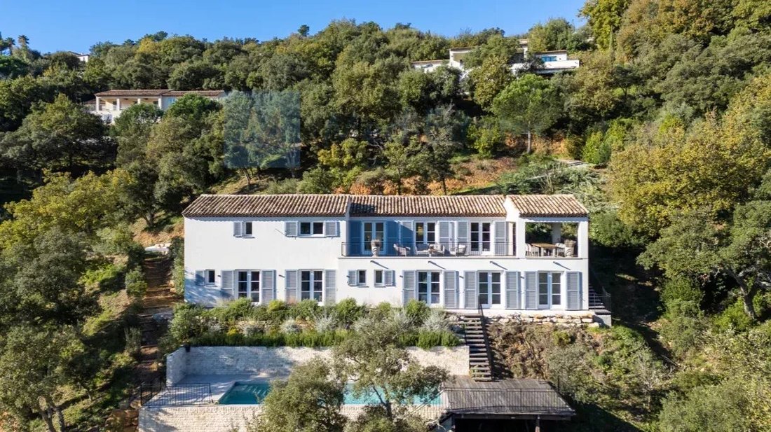 Villa in Grimaud, Provence-Alpes-Côte d'Azur, France 3 - 18437982