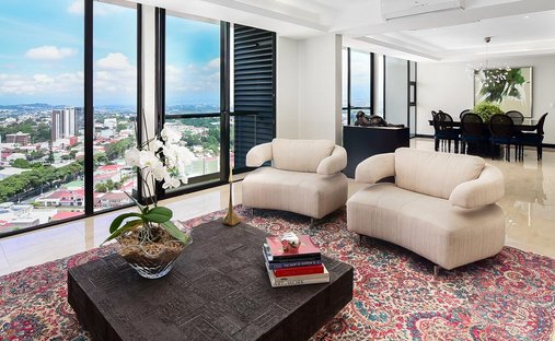Penthouse in Cinco Esquinas, San José Province, Costa Rica 1
