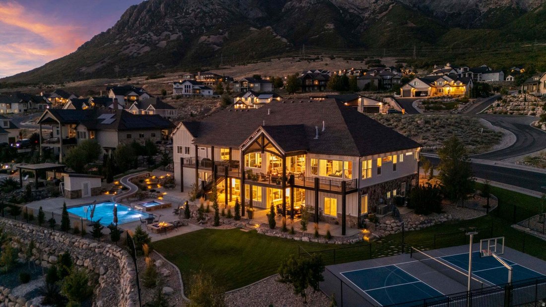 House in Ogden, Utah, United States 4 - 18942690