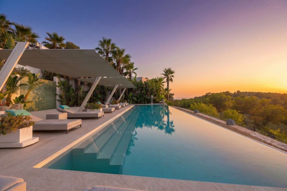 Villa in Roca Llisa, Santa Eularia des Riu, Balearic Islands 5 - 18939883