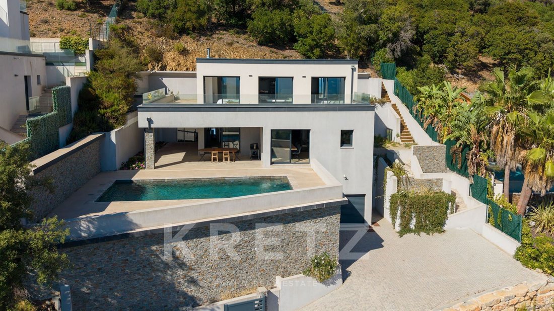 House in Ville-Les Saquedes-Le Bouillonnet, Sainte-Maxime, France 1 - 18941008