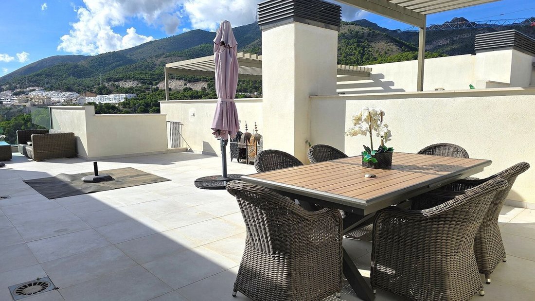 Penthouse in Benalmadena, Andalusia, Spain 2 - 18939850