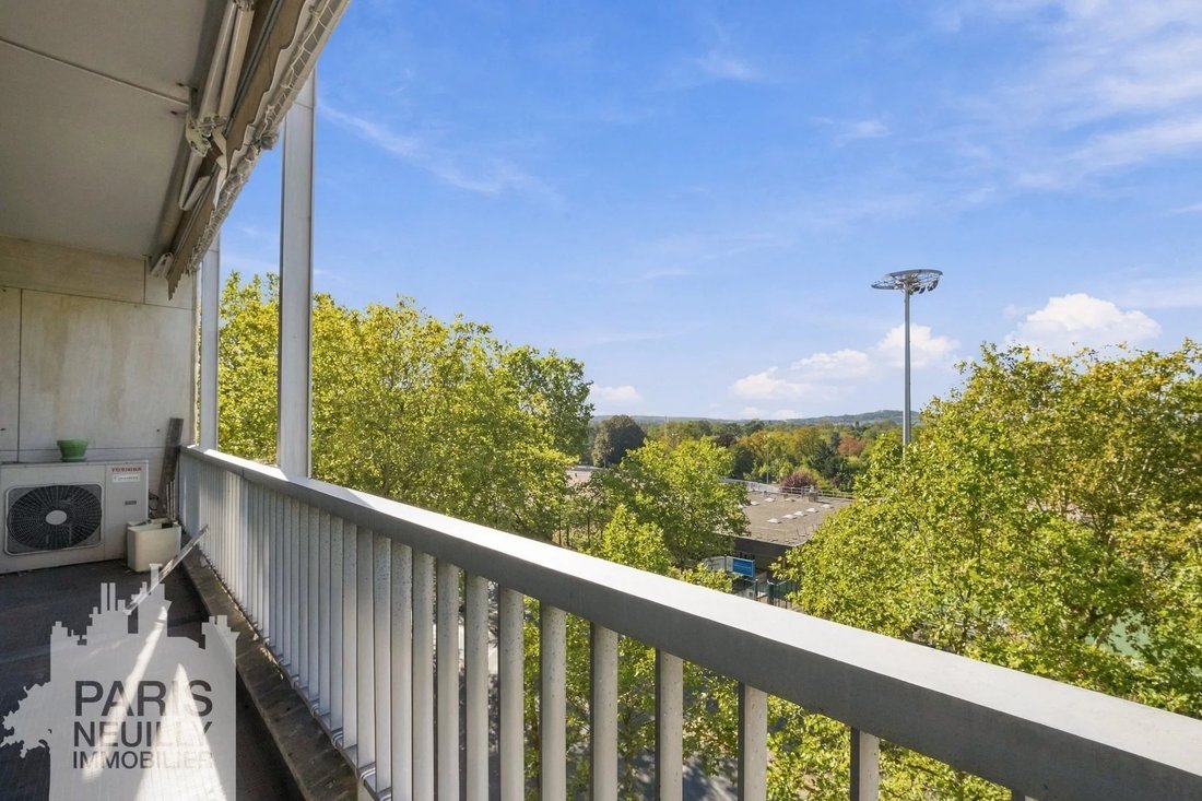 Apartment in Porte Dauphine, Paris 16e Arrondissement, Paris 5 - 18940284