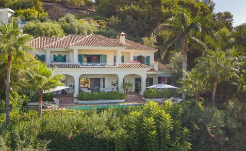 Villa in Cascada de Camoján, Sierra Blanca, Marbella 1