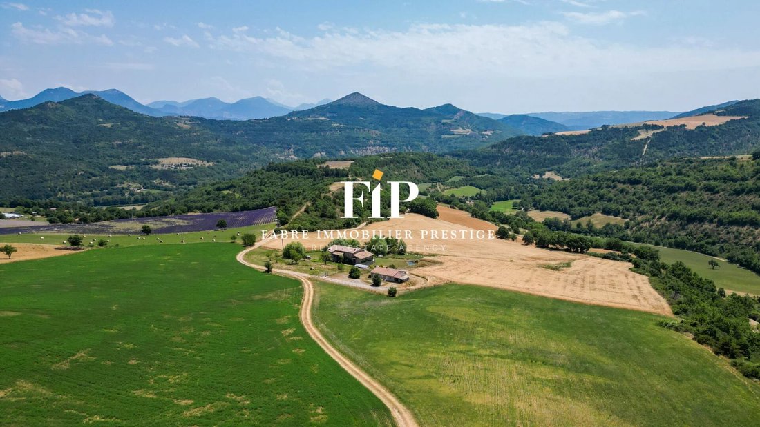 Domaine à Les Dourbes, Digne-les-Bains, France 2 - 18923242