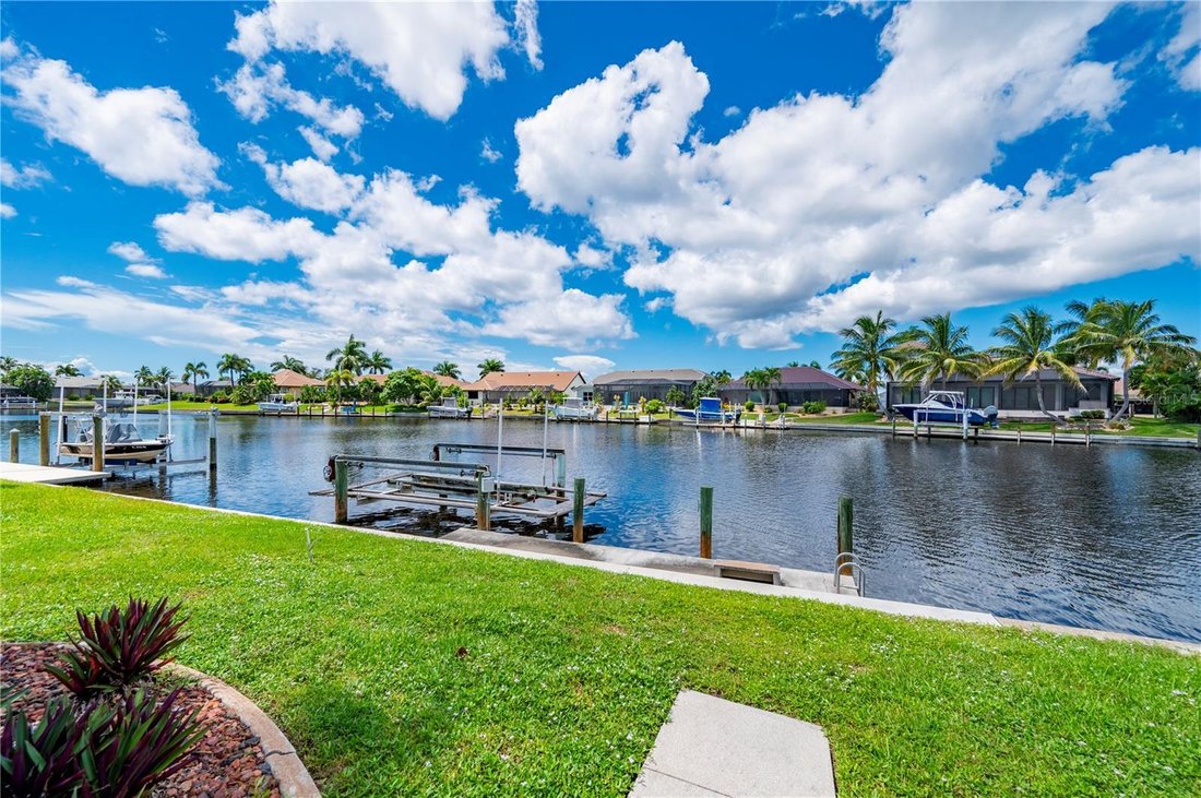 House in Punta Gorda, Florida, United States 4 - 18942950