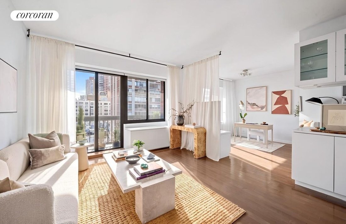 Condo in New York, New York, United States 1 - 18940954