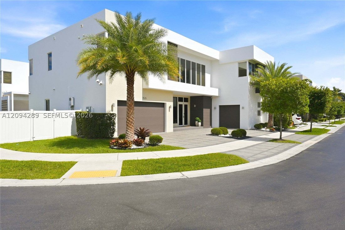House in Doral, Florida, United States 5 - 18943041