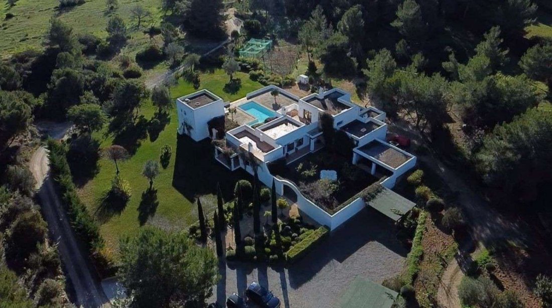 Finca in Roca Llisa, Santa Eularia des Riu, Balearic Islands 1 - 18940542