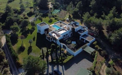 Finca in Roca Llisa, Santa Eularia des Riu, Balearic Islands 1