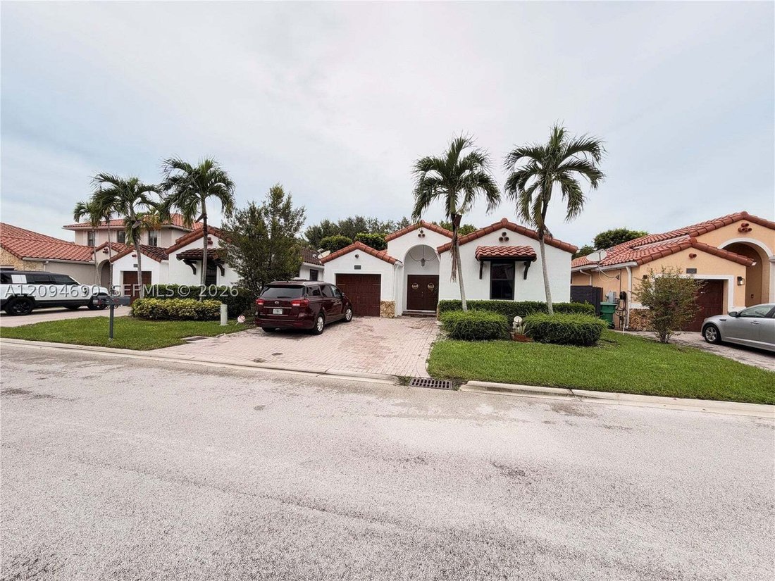 House in Doral, Florida, United States 3 - 18943013