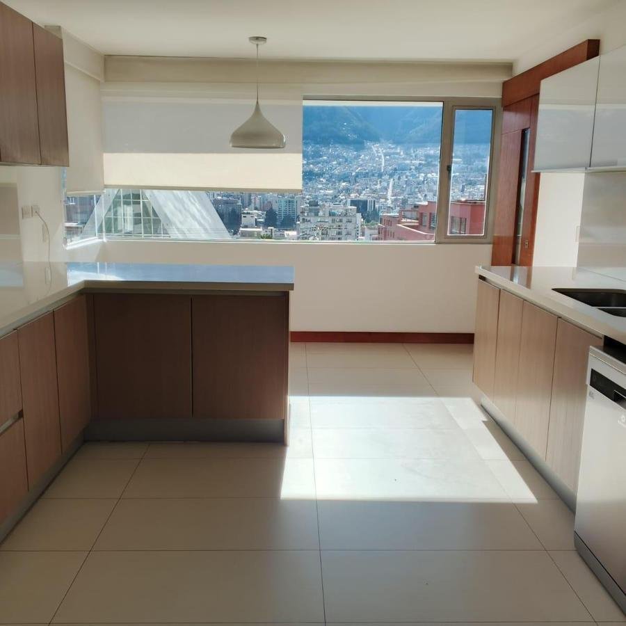 Apartment in Quito, Pichincha, Ecuador 4 - 18941483