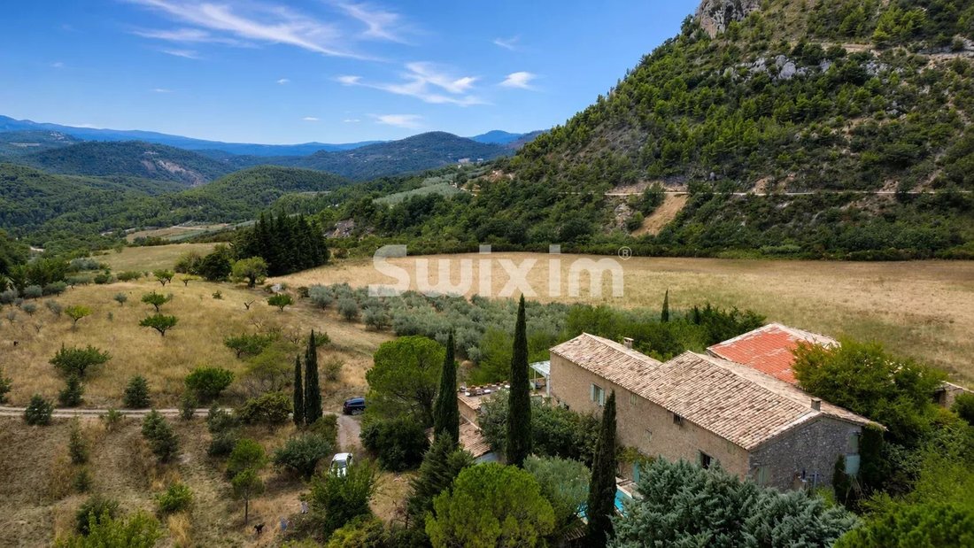 House in Buis-les-Baronnies, Auvergne-Rhône-Alpes, France 1 - 18944138