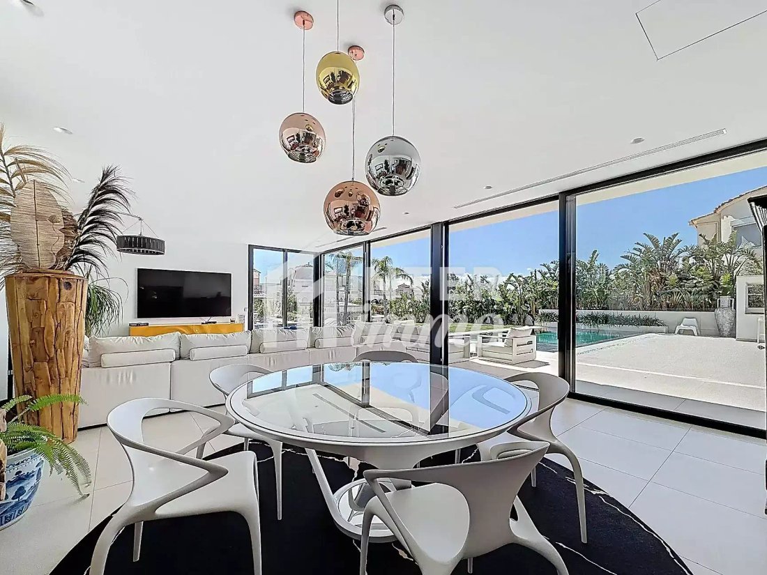 House in Empuriabrava, Catalonia, Spain 3 - 18934282