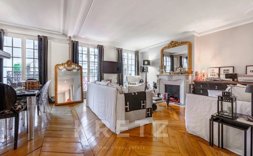 Apartment in Saint Philippe du Roule, Paris 8e Arrondissement, Paris 1