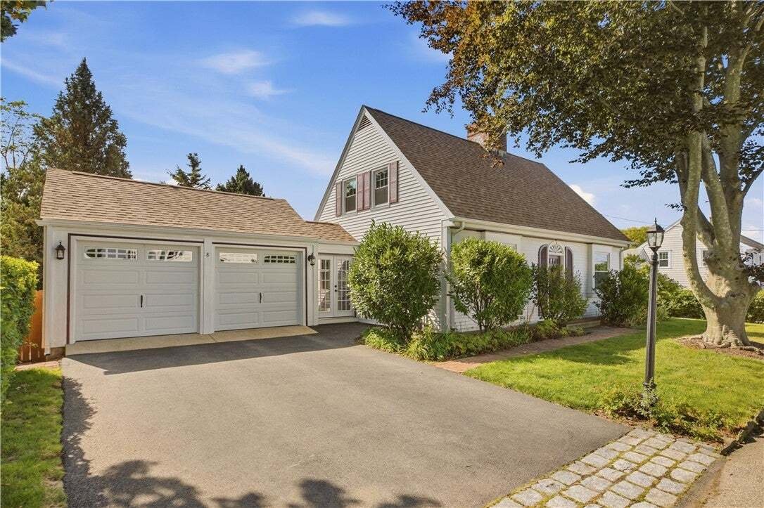House in Bristol, Rhode Island, United States 1 - 18939382