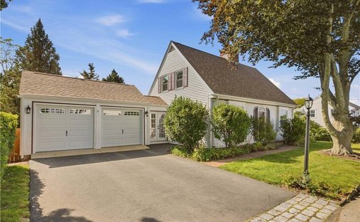 House in Bristol, Rhode Island, United States 1