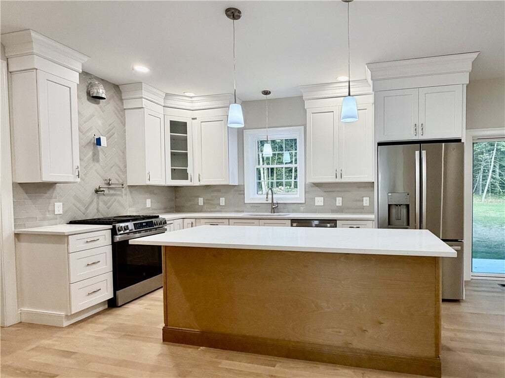House in Richmond, Rhode Island, United States 2 - 18942038