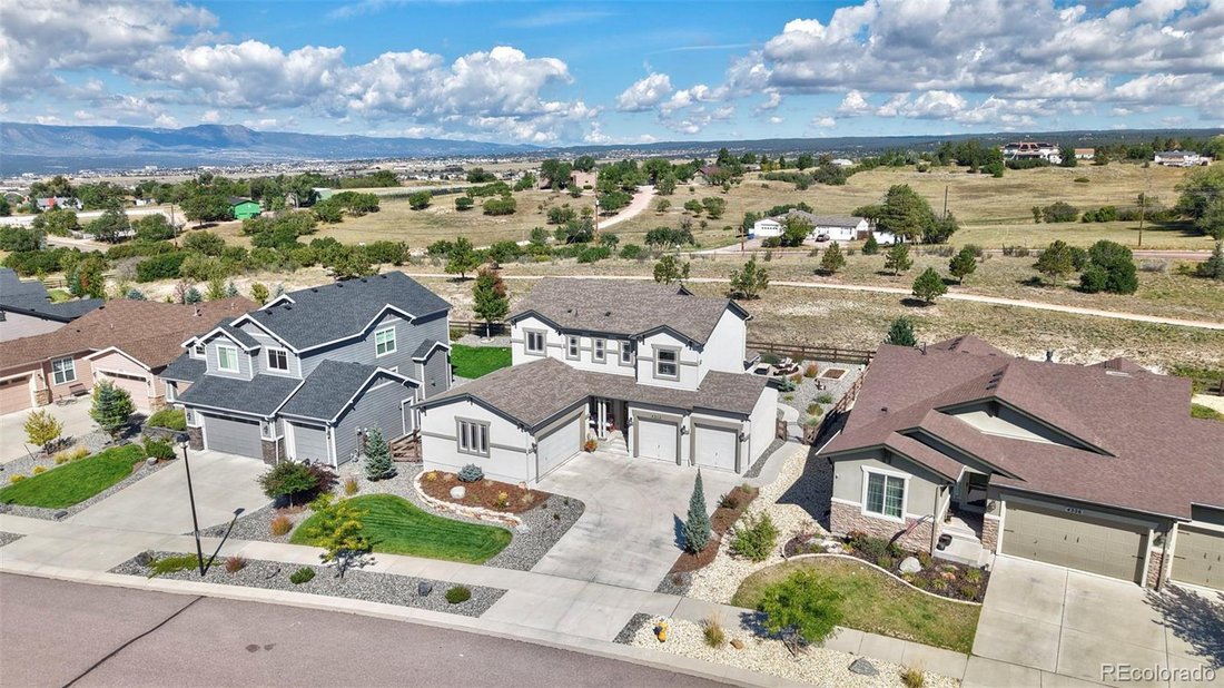House in Colorado Springs, Colorado, United States 3 - 18942154