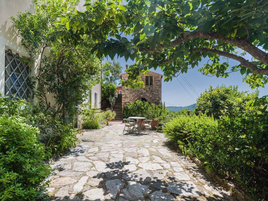 House in Camaiore, Tuscany, Italy 4 - 18945099