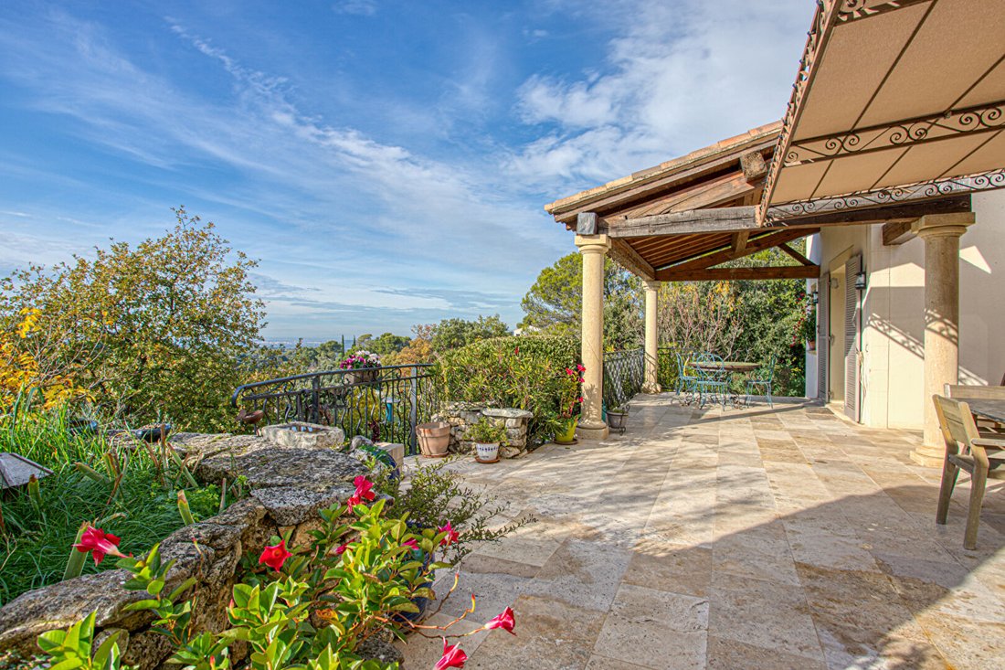 Villa in Venasque, Provence-Alpes-Côte d'Azur, France 2 - 18941160
