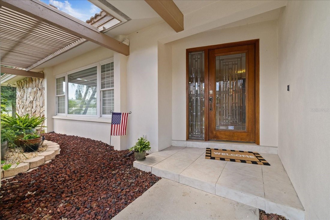 House in Largo, Florida, United States 5 - 18942914