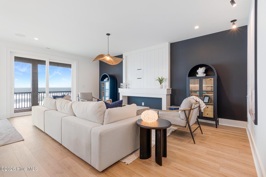 Townhouse in Emerald Isle, North Carolina, United States 3 - 18942849