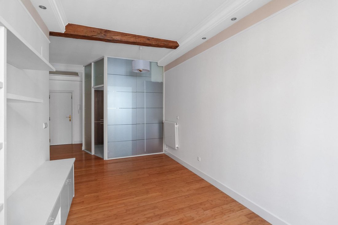 Apartment in Centro, Donostia-San Sebastian, Spain 5 - 18939771