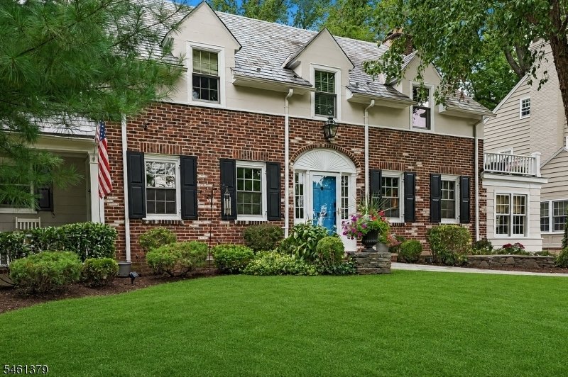 House in Maplewood, New Jersey, United States 2 - 18942978