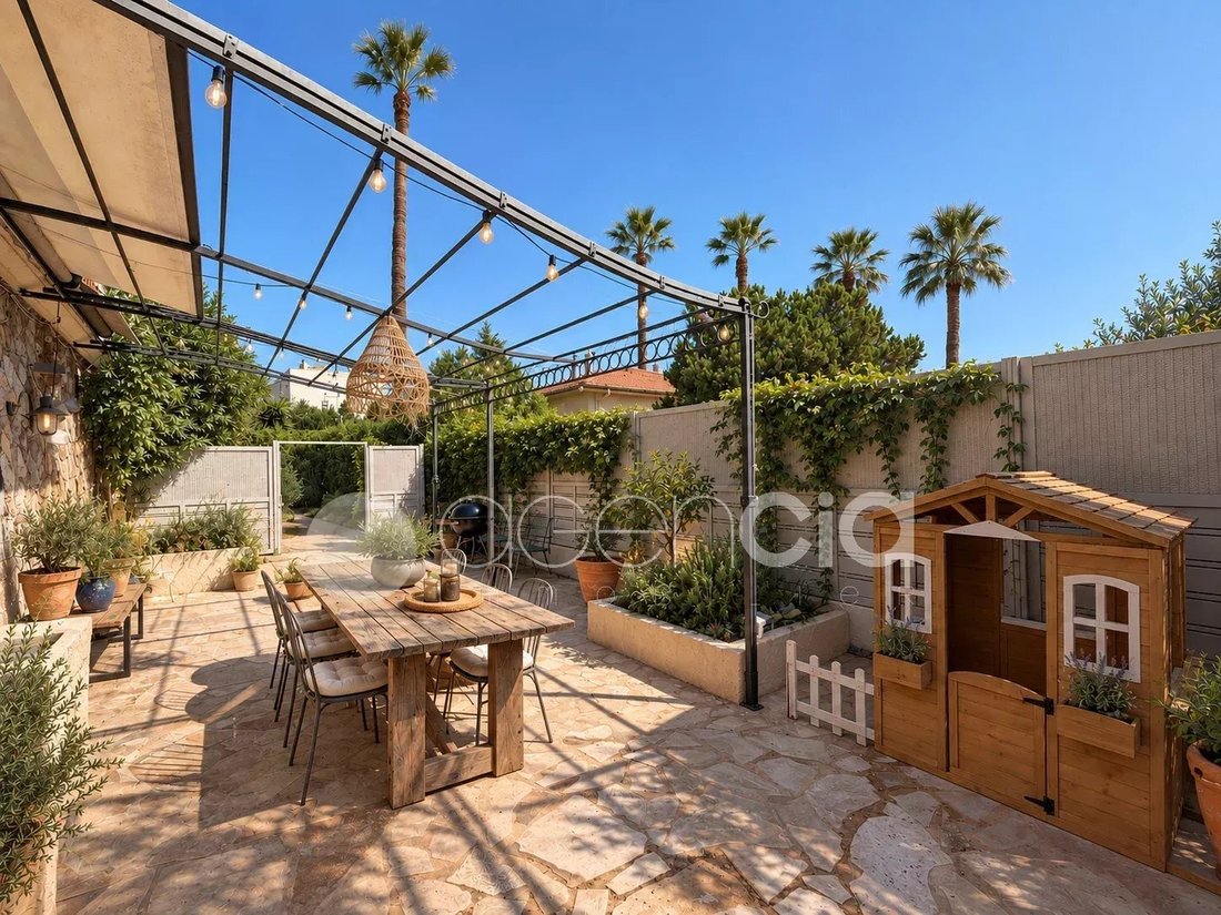 Apartment in Broussailles, Cannes, France 1 - 18944055