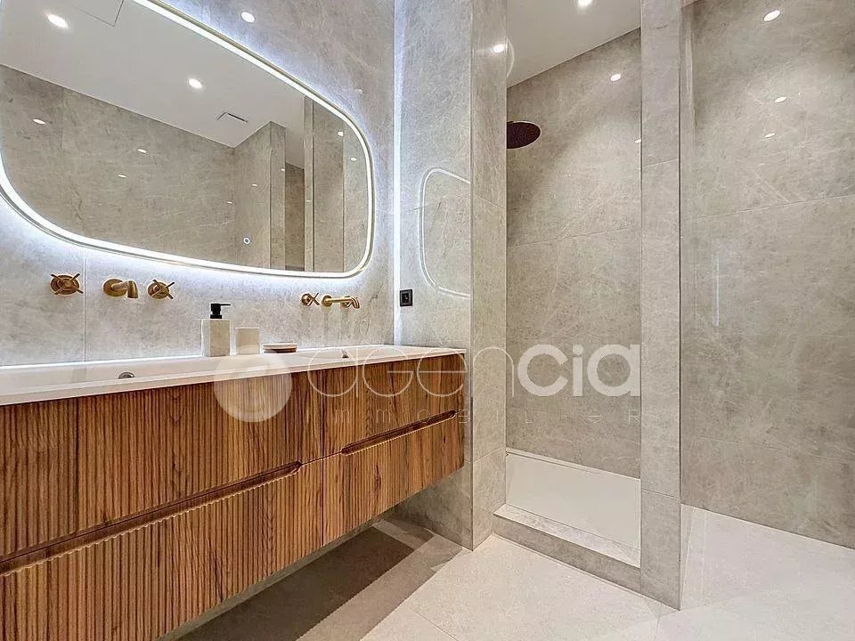 Apartment in Tassigny, Cannes, France 4 - 18940474