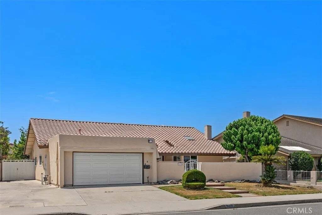 House in Fountain Valley, California, United States 3 - 18513051