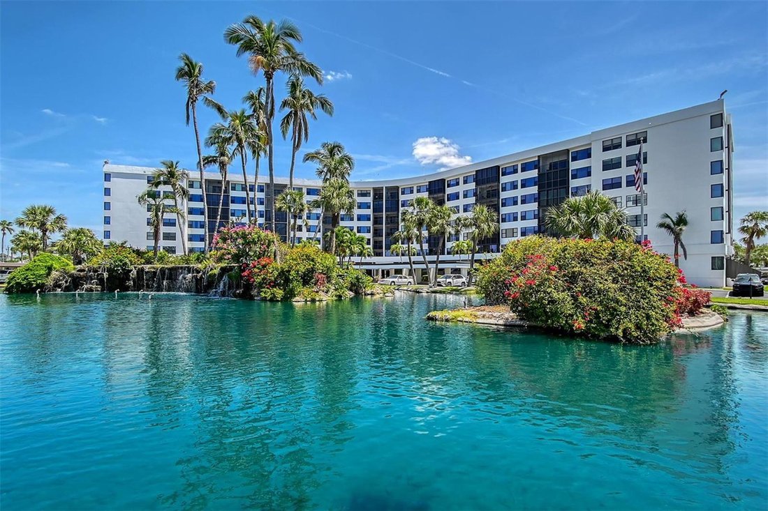 Condo in Siesta Key, Florida, United States 5 - 18942933