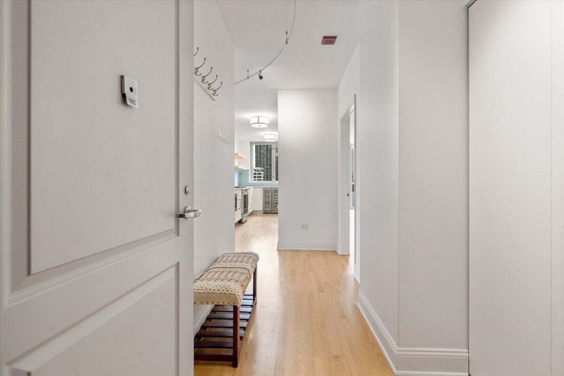 Condo in Chicago, Illinois, United States 2 - 18939665