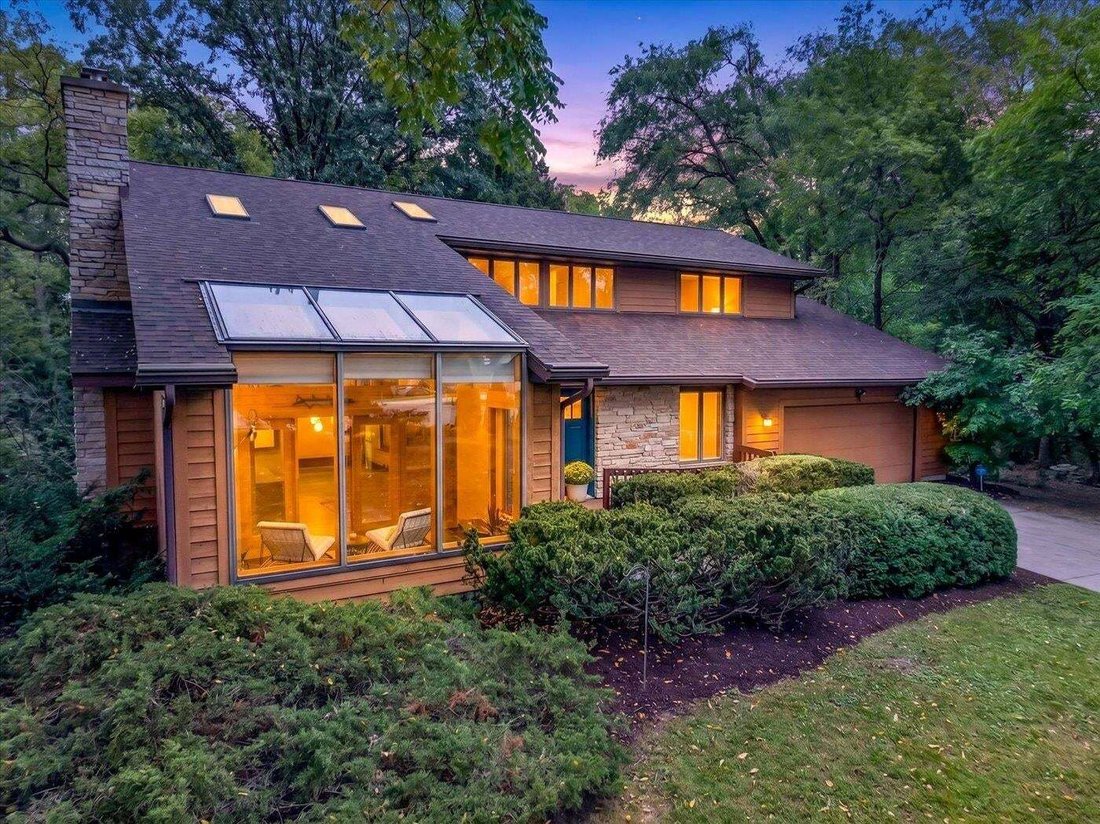 House in Madison, Wisconsin, United States 2 - 18939278