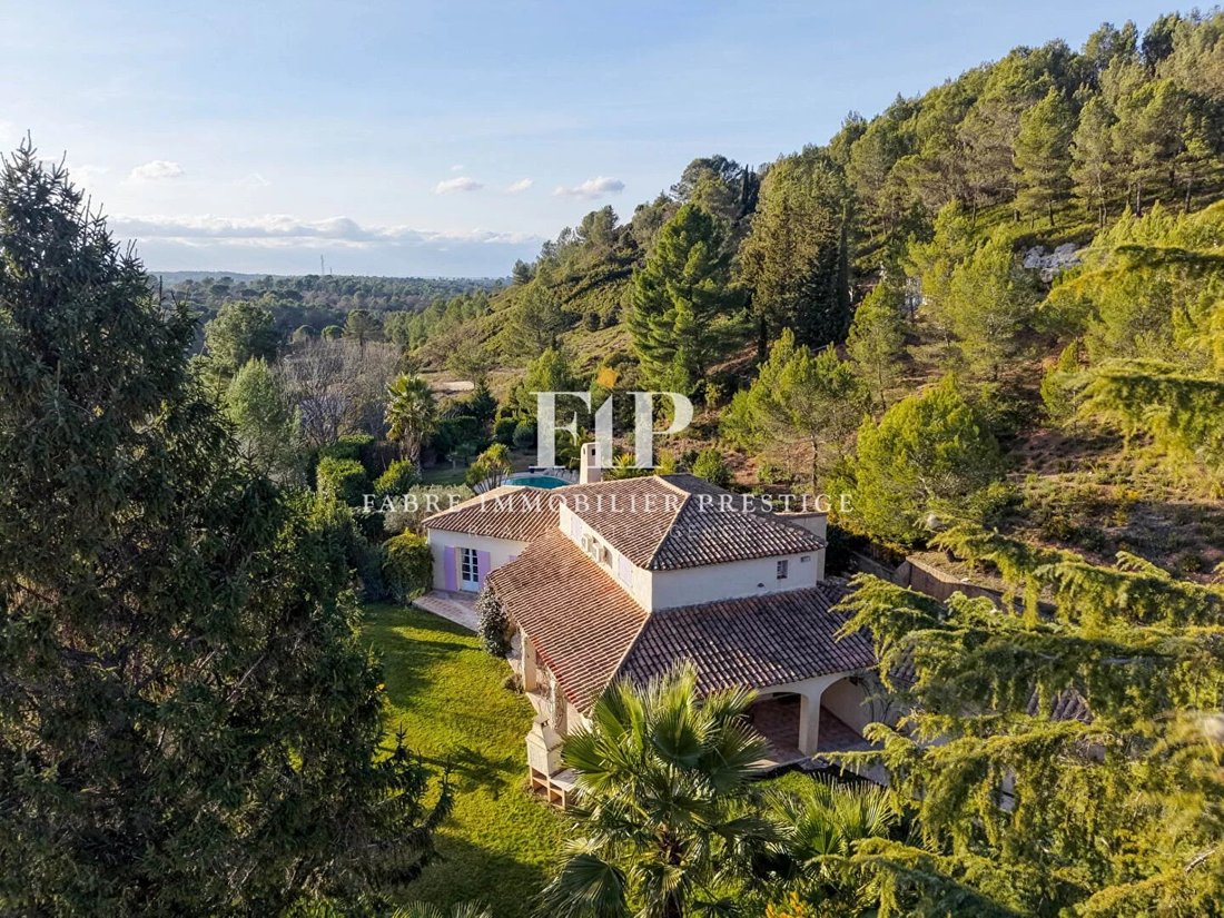 Maison à Comtale-Cente-Cours Mirabeau, Aix-en-Provence, France 1 - 18923238